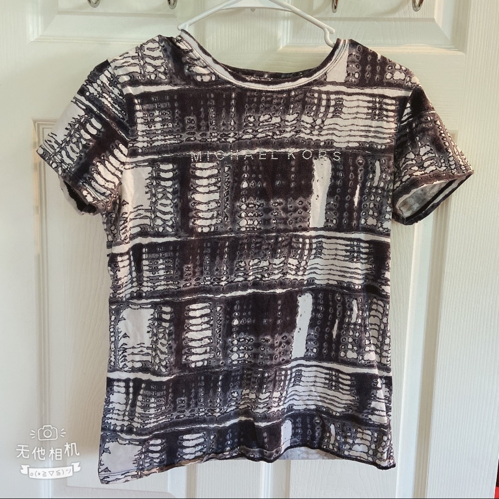 Michael kor’s shirt